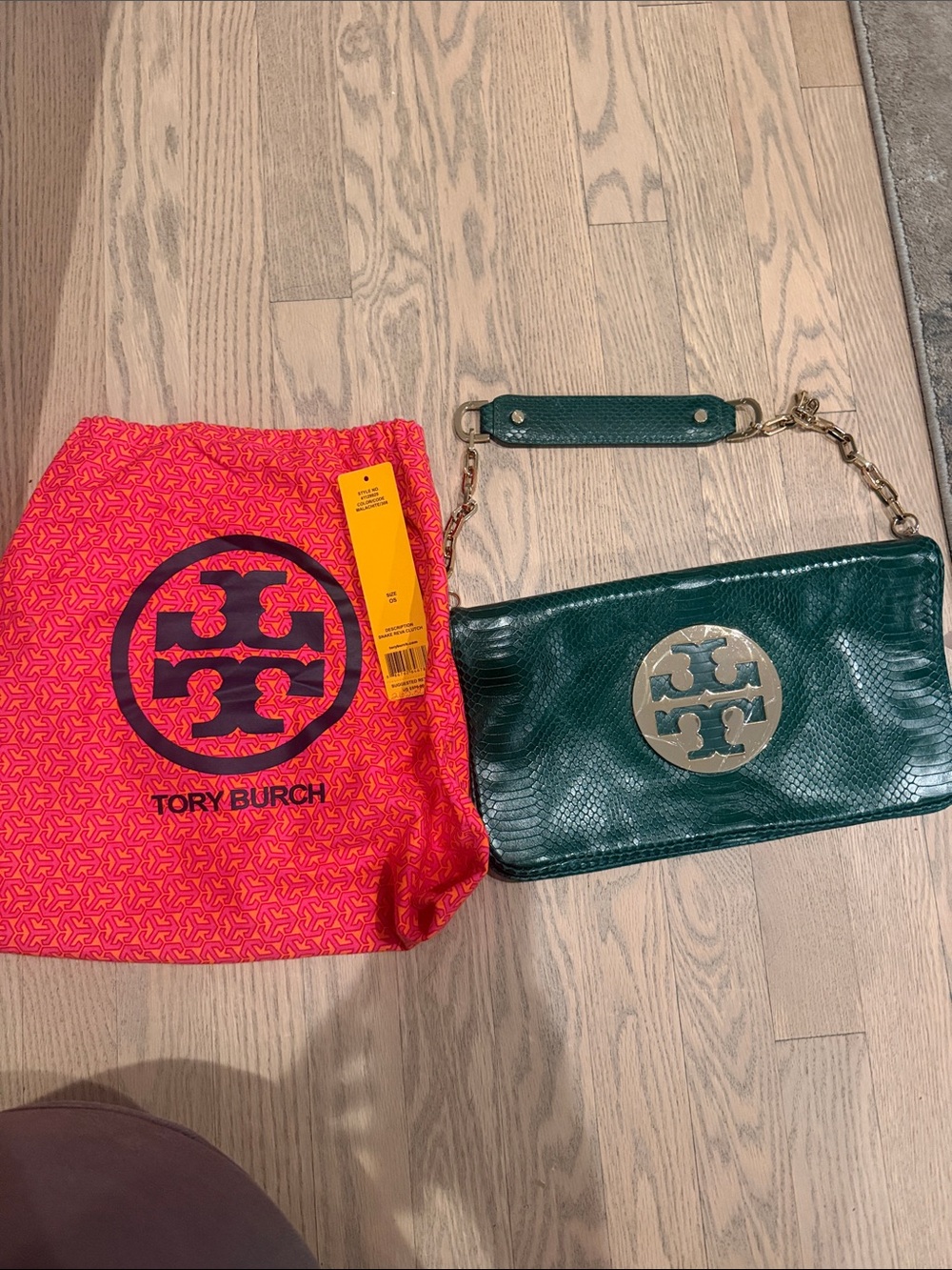 Tory Burch Green Logo Leather Shoulder Clutch